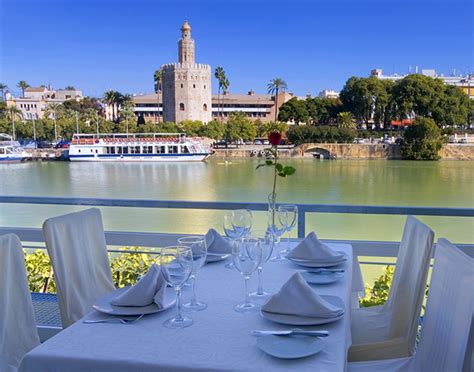 bares ambiente sevilla|terrazas cerca de sevilla.